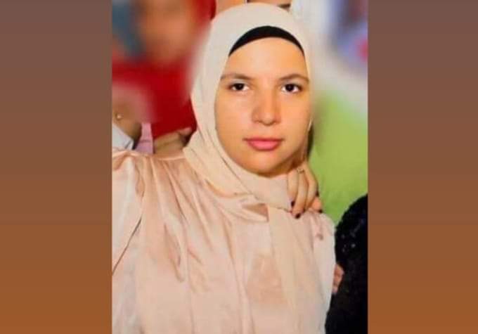 بعد تغيبها منذ ثلاثة أيام العثور على جثة فتاة مفحمة وملقاة بجوار مقابر قرية الشيخ عطا ببني مزار 