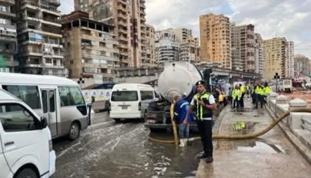 الداخلية تكثف جهودها لمواجهة تداعيات سوء الأحوال الجوية بمحافظة الإسكندرية