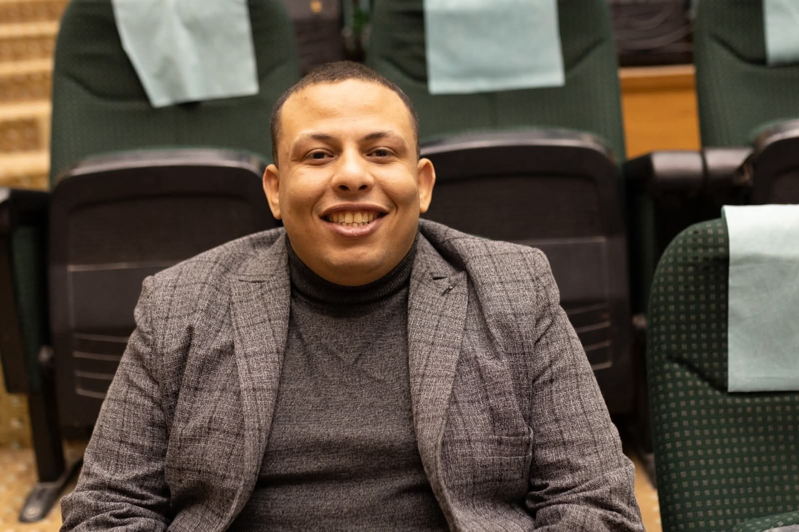 مؤمن أشرف: التكنولوجيا سلاح الدولة فى معركة الوعى… والشائعات لن تهزم دولة تملك المعلومة”  